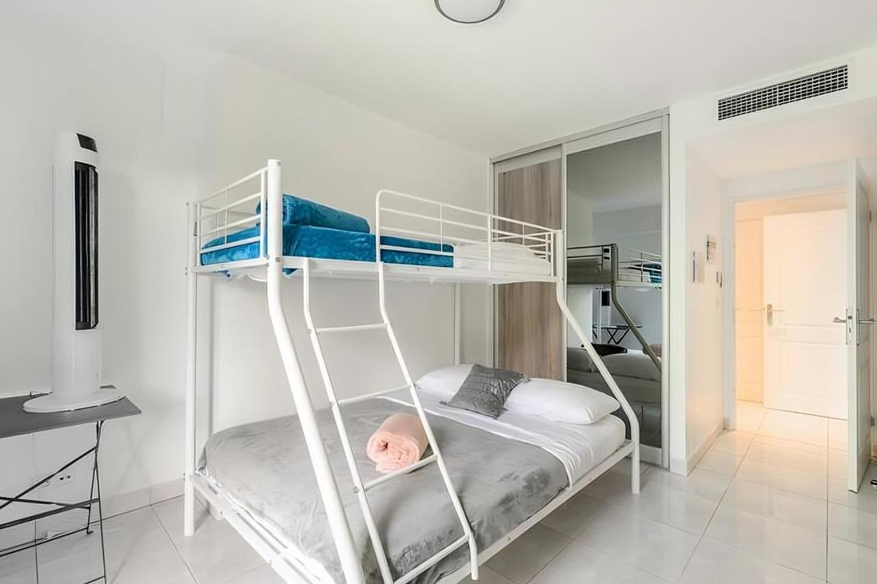 Appartement Rooftop Pool, Private Garden, At The Beach!